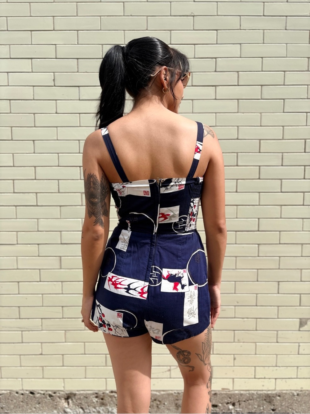 Vintage 1950s Alfred Shaheen Navy Japanese Print Romper Swimsuit Size Small - Picture 6 of 12